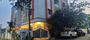 Pleasant one room with cooking space